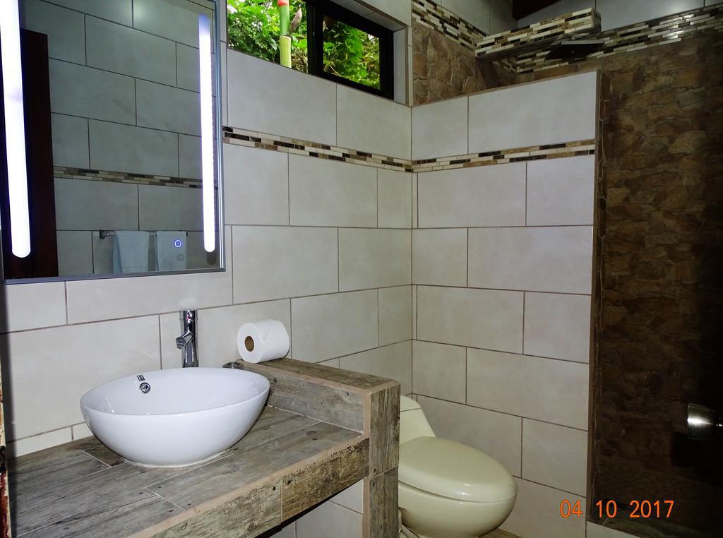 Hotel Caribbean Coconut Cahuita Exterior foto