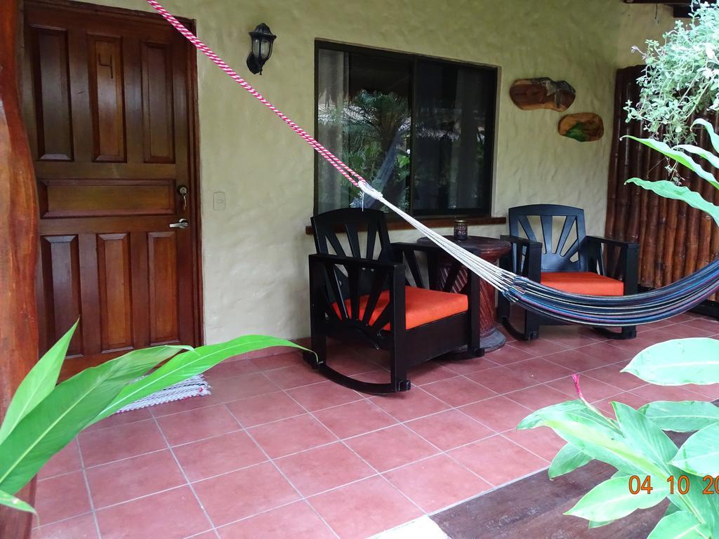 Hotel Caribbean Coconut Cahuita Exterior foto