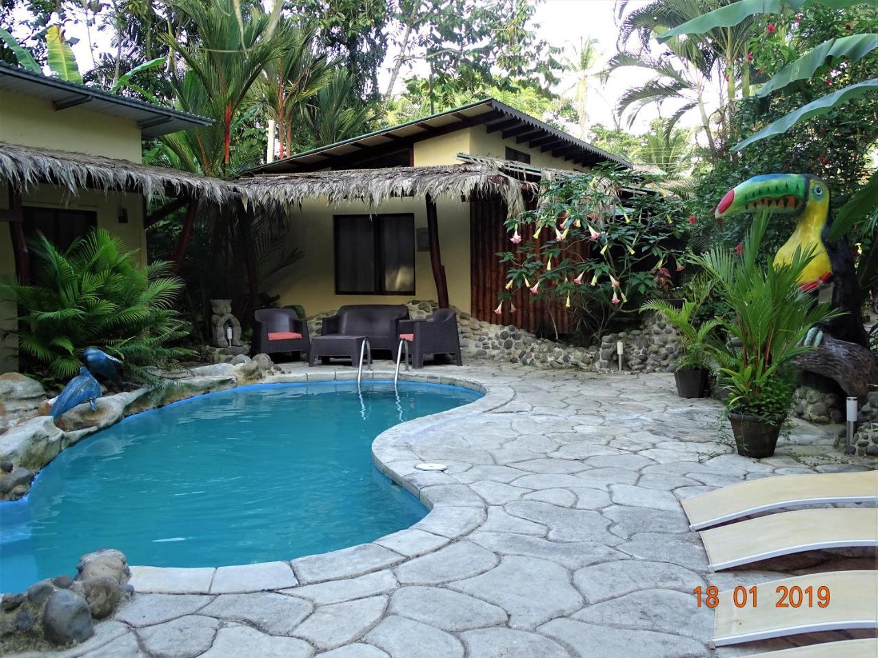 Hotel Caribbean Coconut Cahuita Exterior foto