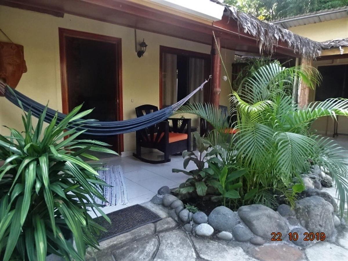 Hotel Caribbean Coconut Cahuita Exterior foto